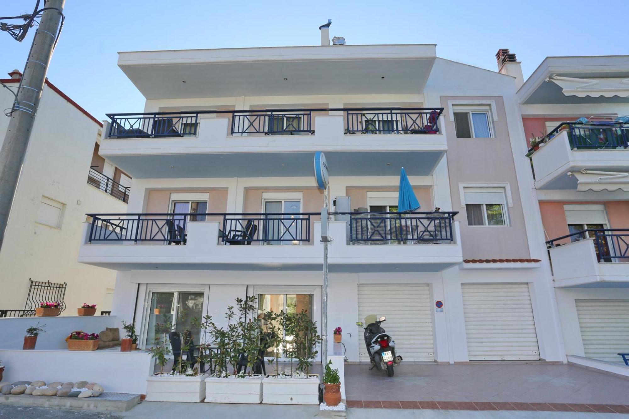 Kastoria Apartments Polychrono Esterno foto